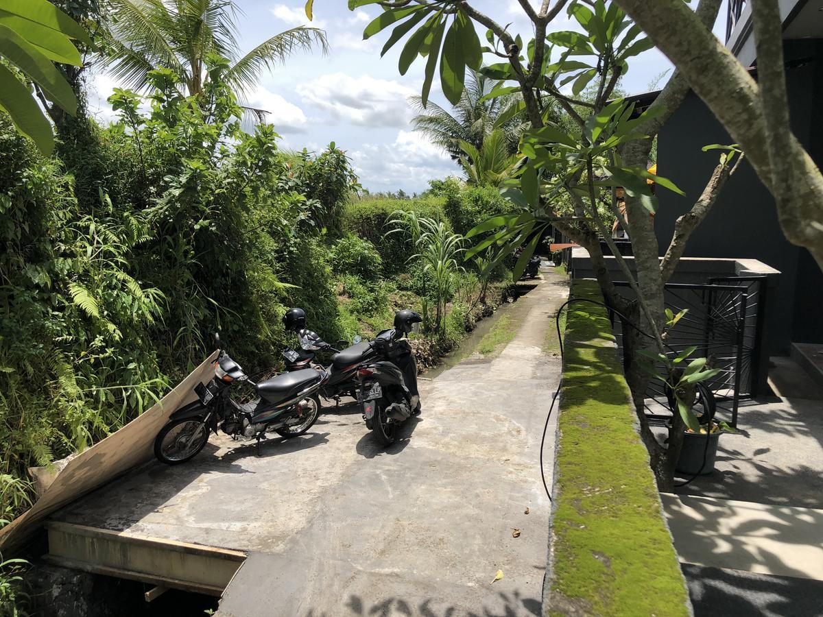 Hacco Capsule Hotel Ubud Extérieur photo
